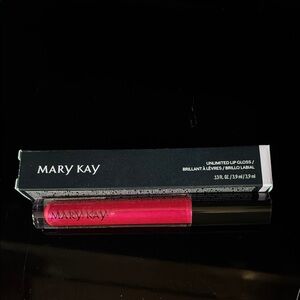 Mary Kay Berry Delight Unlimited Lip Gloss